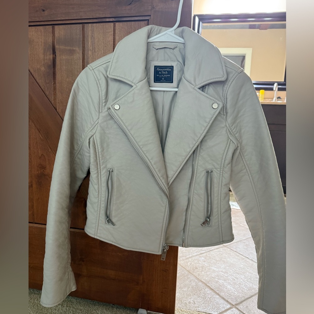 Abercrombie + Fitch Vegan Cream Leather Jacket for Women
